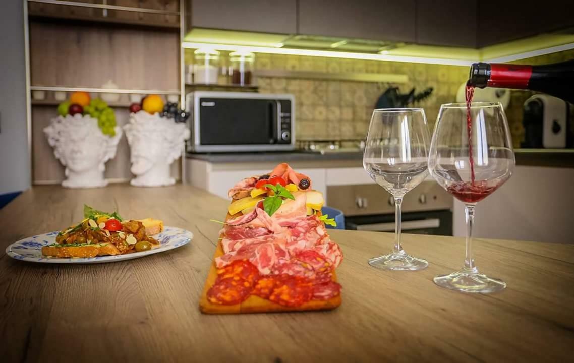 Le Suite Del Corso Cefalù Zewnętrze zdjęcie